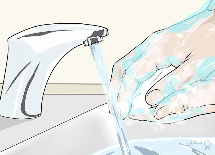 شستن دست‌ها با آب و صابون 