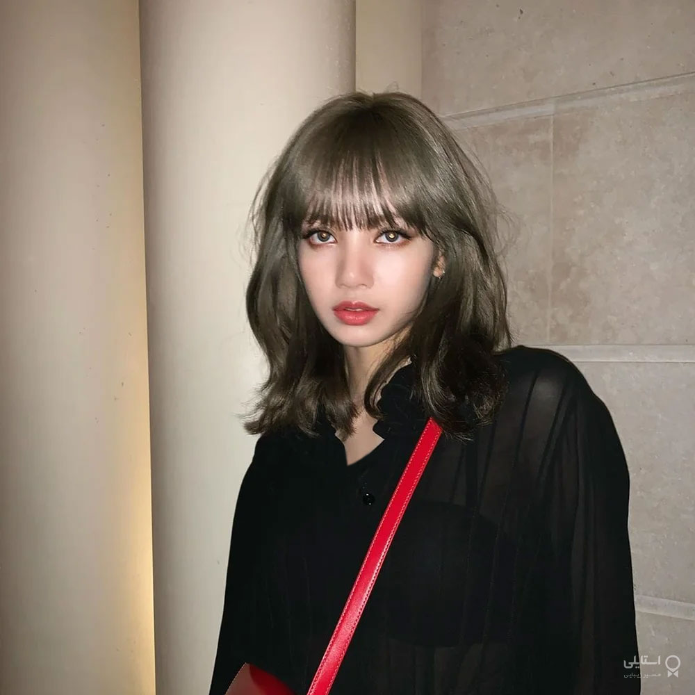 لیسا بلک پینک موهای چتری