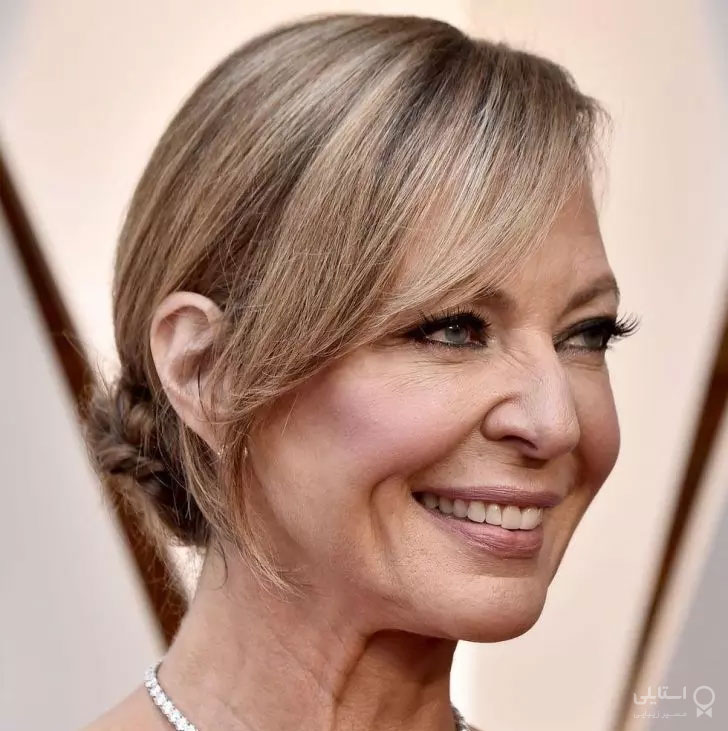 شینیون کوتاه با چتری کج