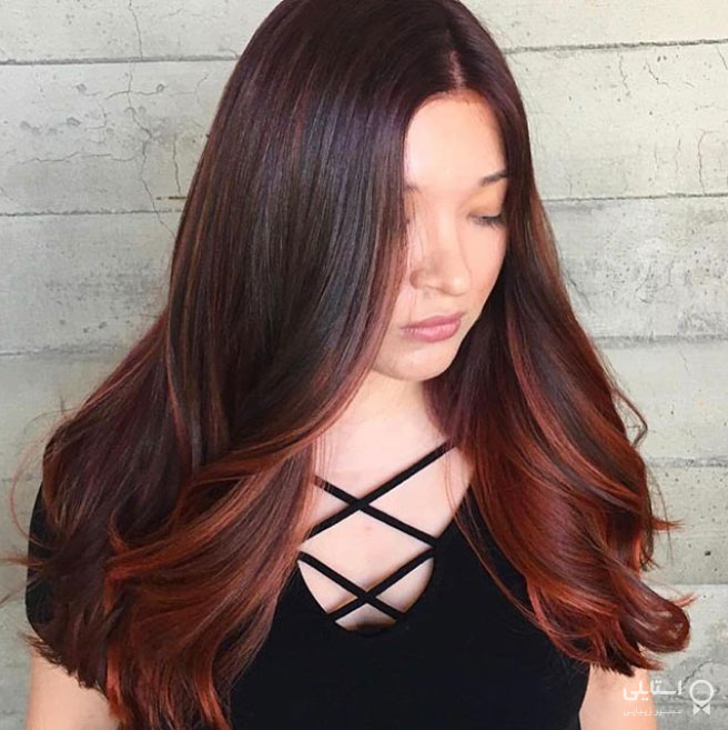 هایلایت قرمز گرم روی ماهاگونی            