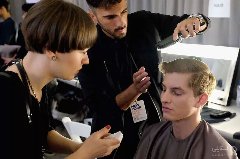 از برسی با موهای طبیعی استفاده کنید