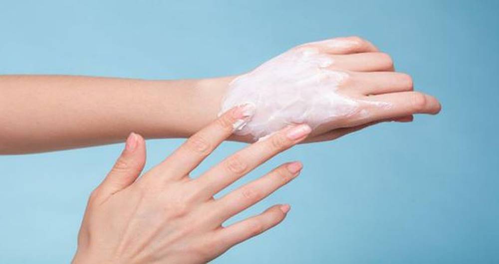 درمان خشکی پوست دست